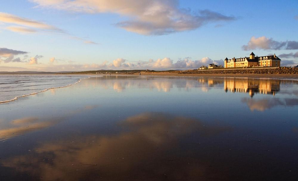 The Sandhouse And Marine Donegal Town
